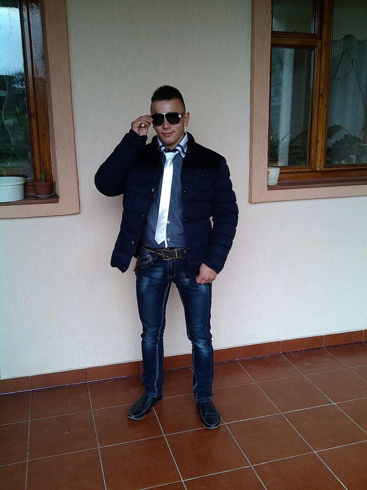  7634531  Stepan, 30 ,    