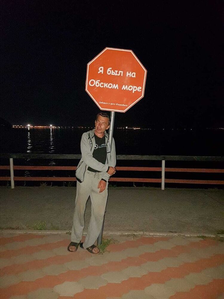  22106481  , 53 ,    -