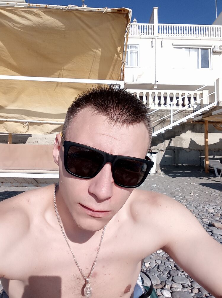  -,   John, 34 ,   ,   , c 