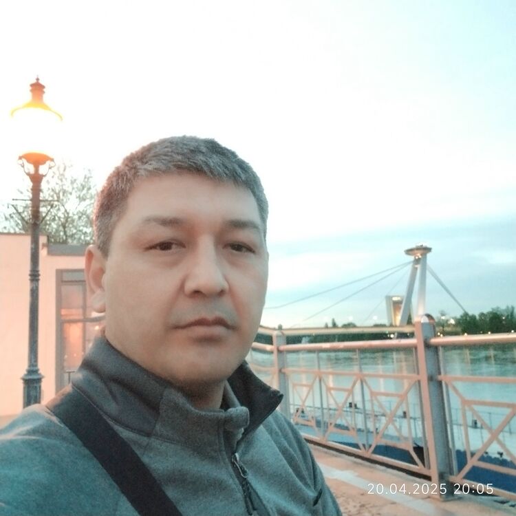  51206041  Joni, 46 ,    