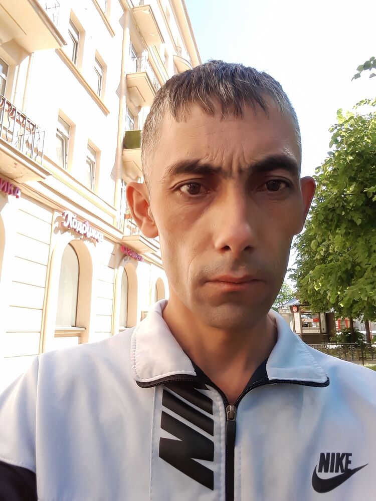  22648721  , 42 ,    -