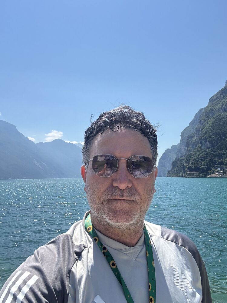  53022861  Fred Captain, 48 ,    --