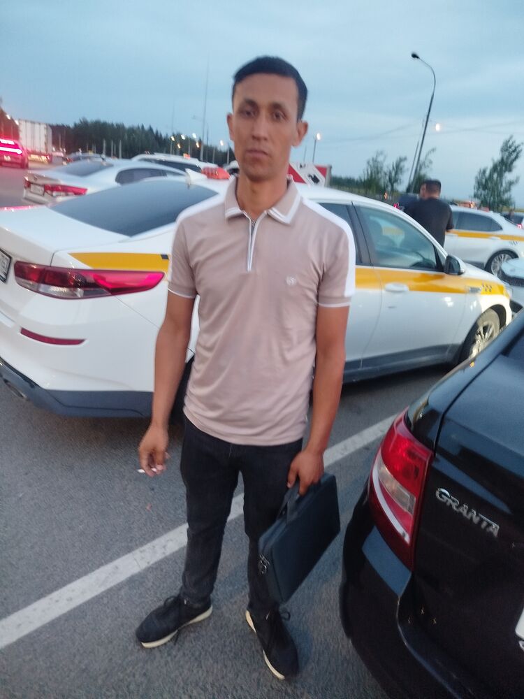  52940251  , 29 ,    