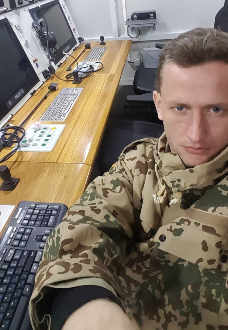  ,   Dd, 39 ,   