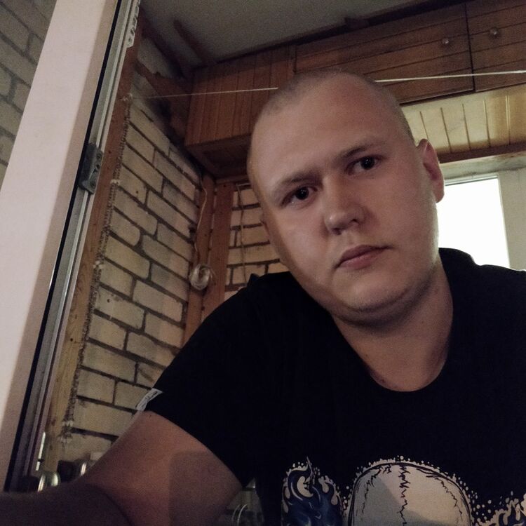  18638901  , 27 ,    -