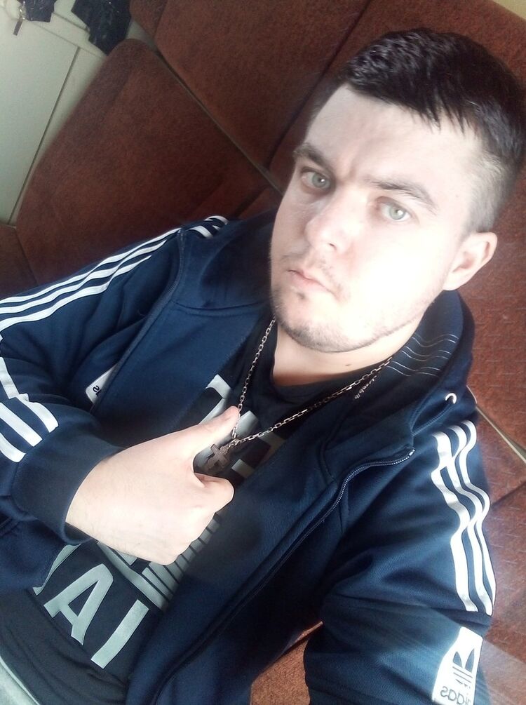  15531331  Artem, 39 ,    