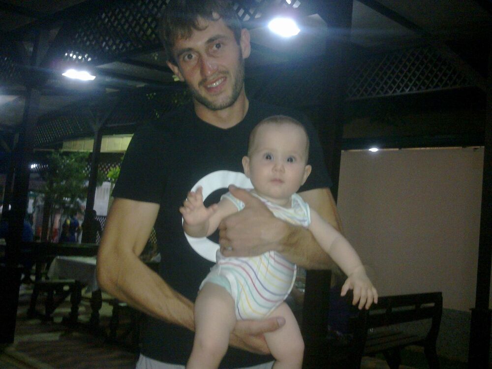  ,   Botya, 37 ,   