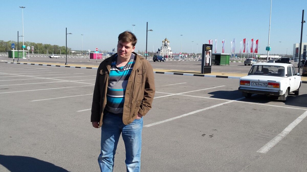  4402241  Noname, 49 ,    