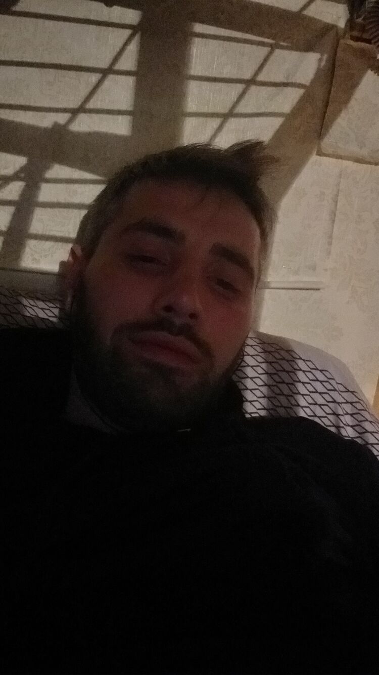  30655701  Armen, 33 ,    