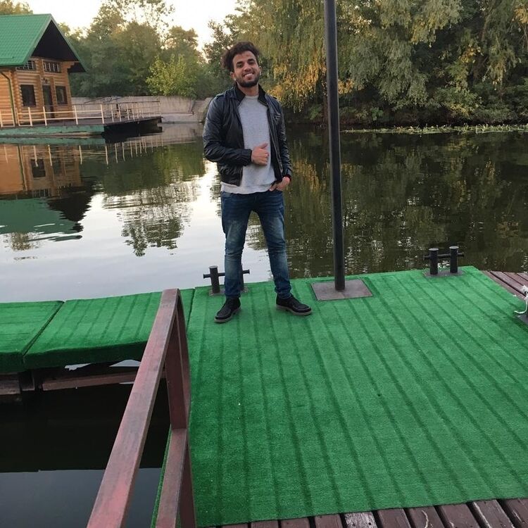  ,   Imad, 32 ,   ,   , c 