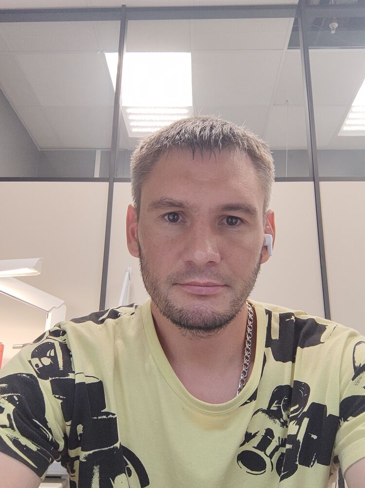  30045041  Ozzy, 39 ,    