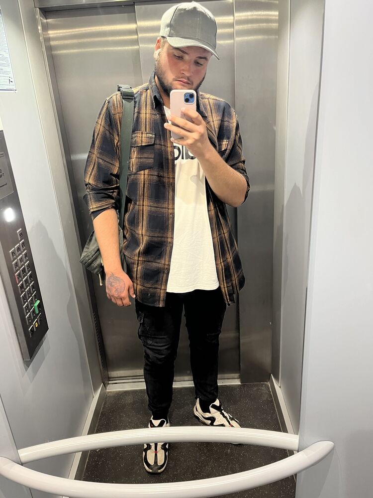 ���� 29528671 ����� Petr, 25 ���, ���� ���������� � ����������