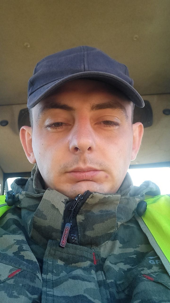  23221051  , 29 ,    