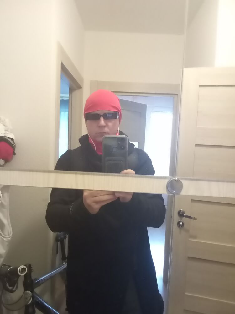  52521651  , 44 ,    -