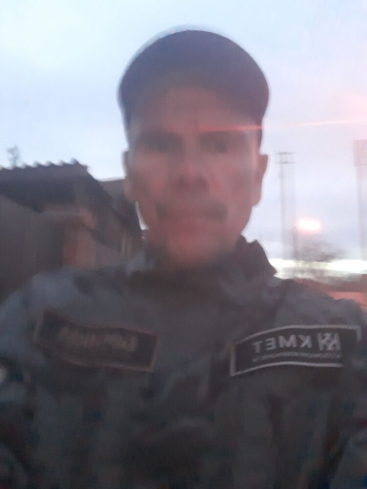  42371861  , 56 ,    