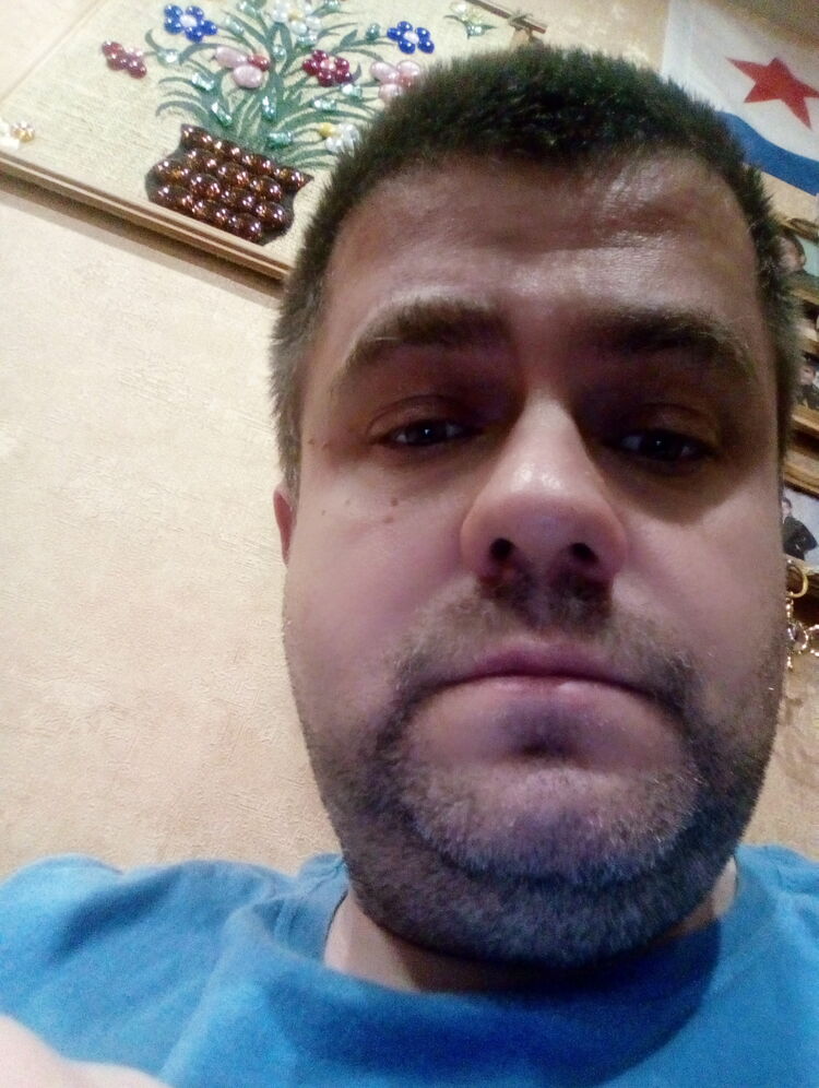  30764641  Maksim, 41 ,    
