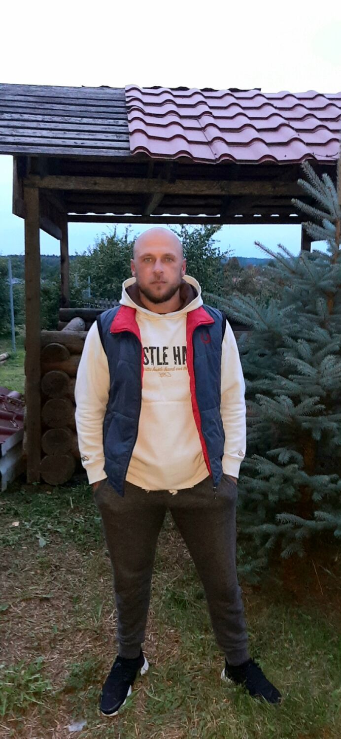  25579081  , 37 ,    