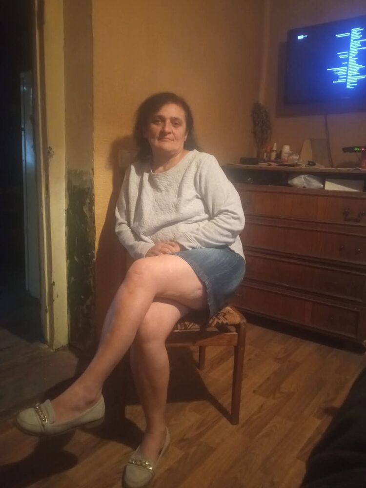  48548021  Tamo, 52 ,    