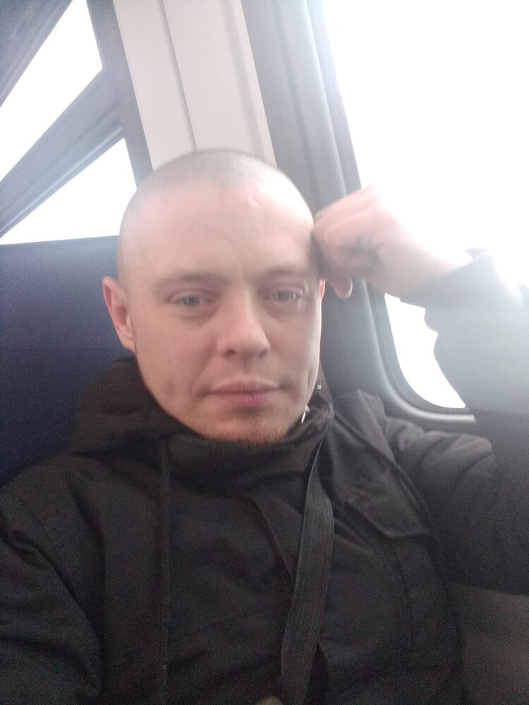  31917831  , 38 ,    