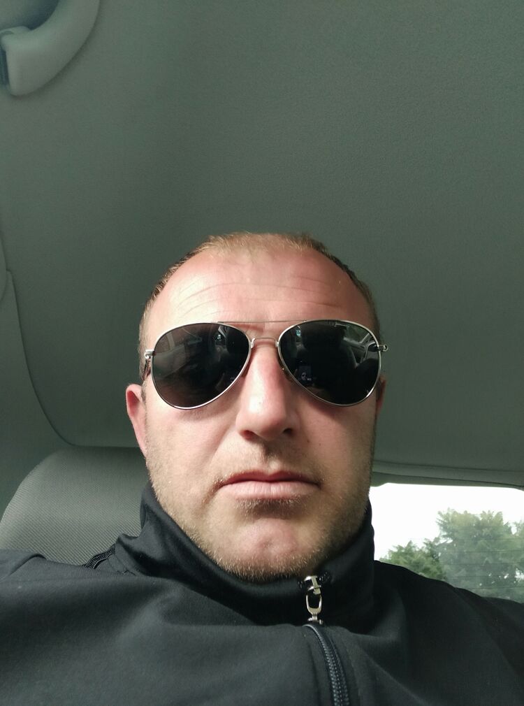  29423741  Goga, 40 ,    Bialobrzegi