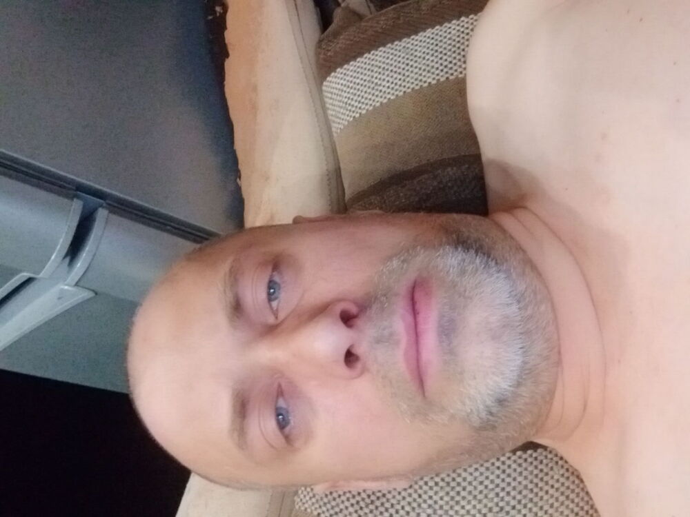  46659831  , 44 ,    