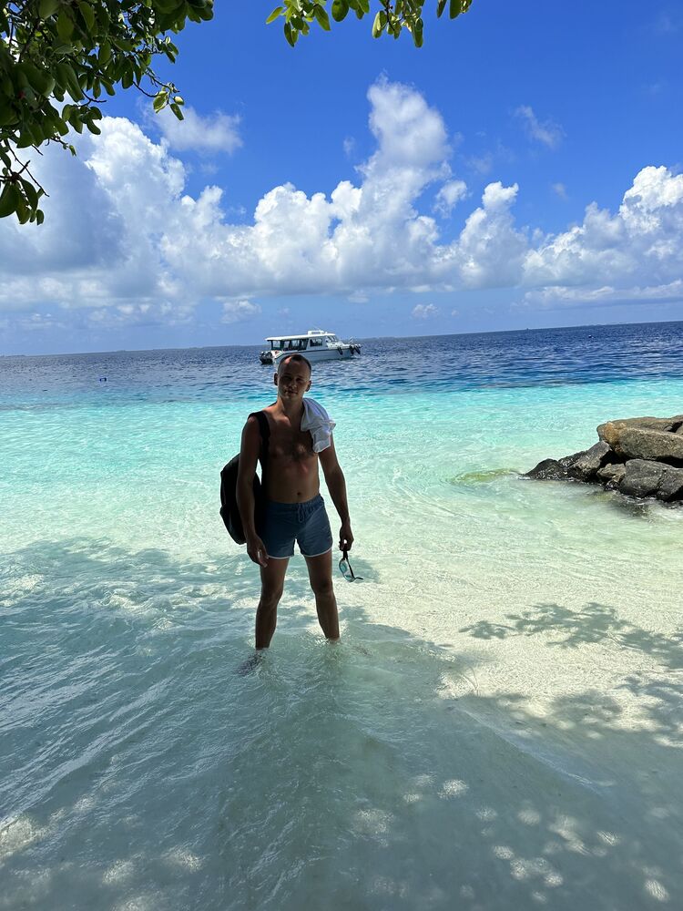 ���� 37377831 ������� ������, 27 ���, ���� ���������� � ������