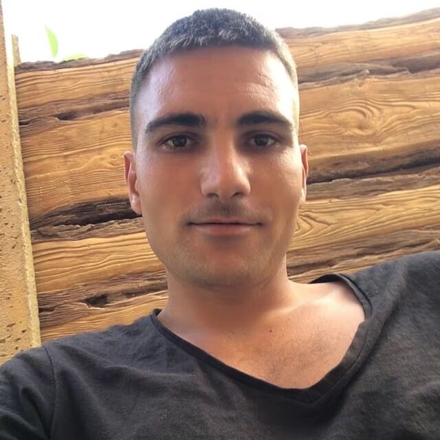  45757101  , 28 ,    