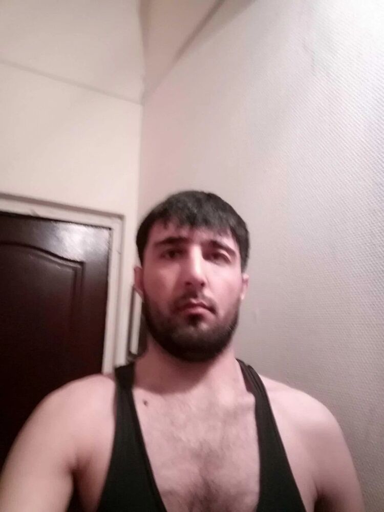  52084851  , 39 ,    