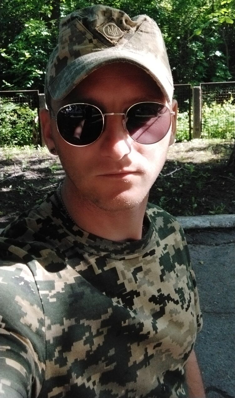  27331791  , 34 ,    