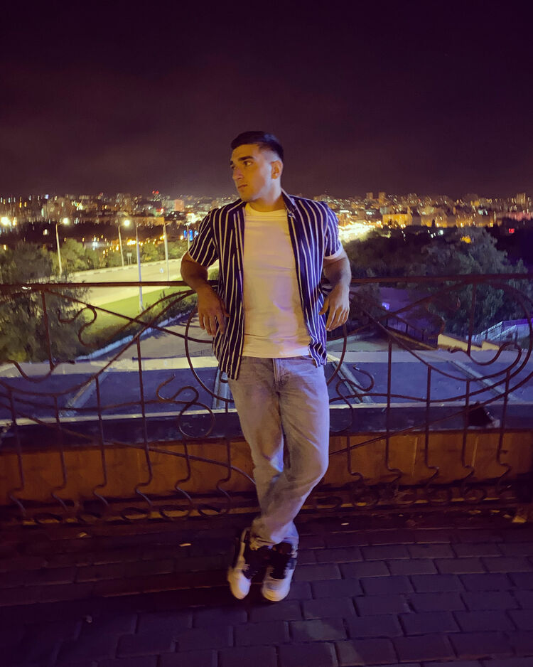  ,   Sevan, 21 ,   ,   