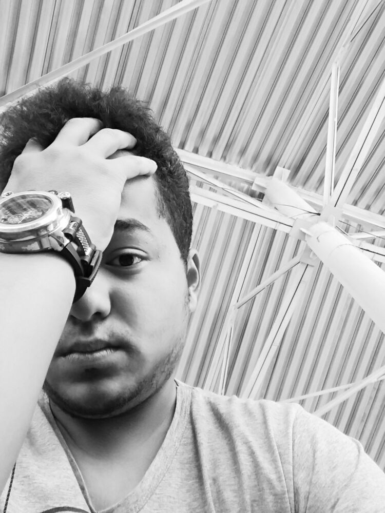  ,   Akbarshox, 25 ,     , c 