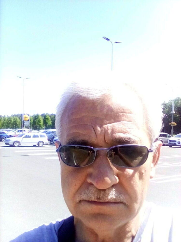  35304971  , 62 ,    