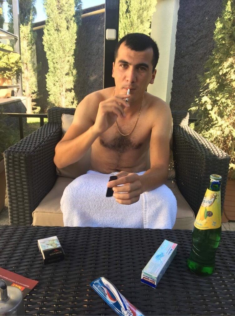  35885181  Vasif, 30 ,    