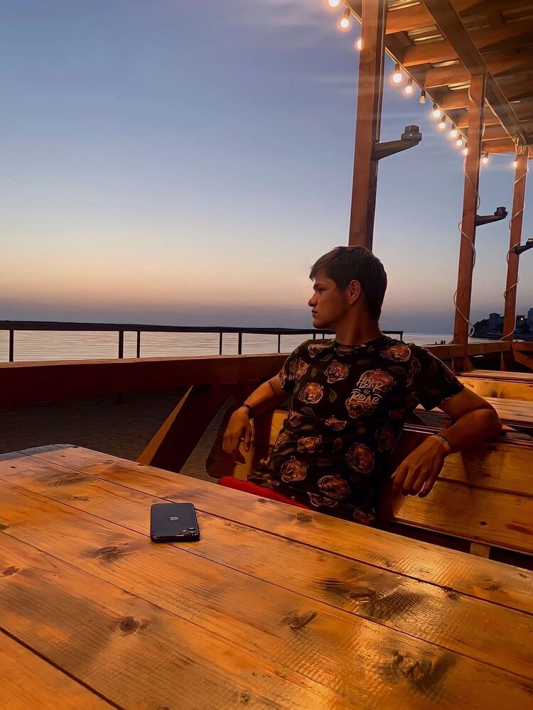  -,   , 20 ,   ,   