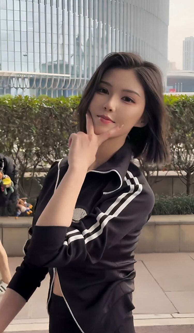 ���������� ������, ���� ������� Cheng Er, 52 ����, ������������ ��� ������, ����� � ���������, c�������� ���������