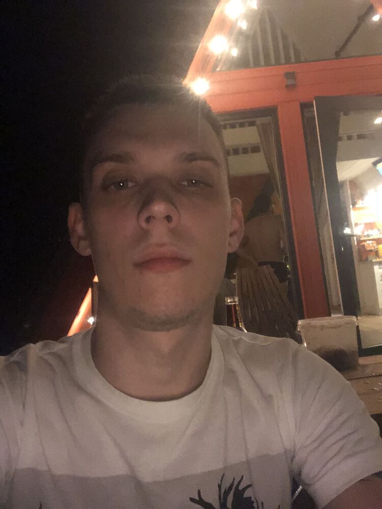  35628031  , 25 ,    