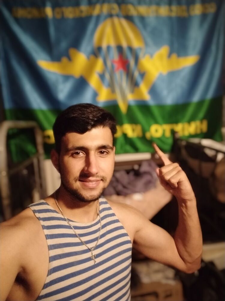  ,   Nikita, 26 ,   ,   , c , 