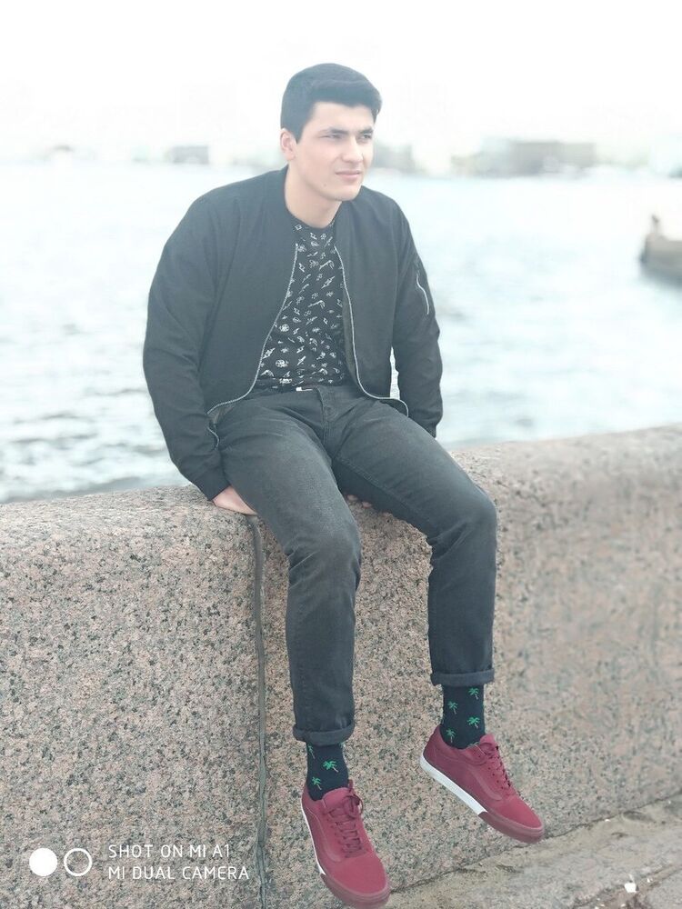  -,   Zaur, 26 ,   ,   , c 