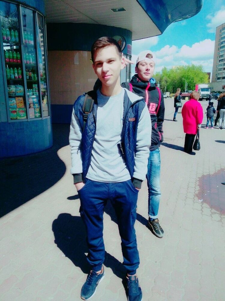  20104751  , 25 ,    