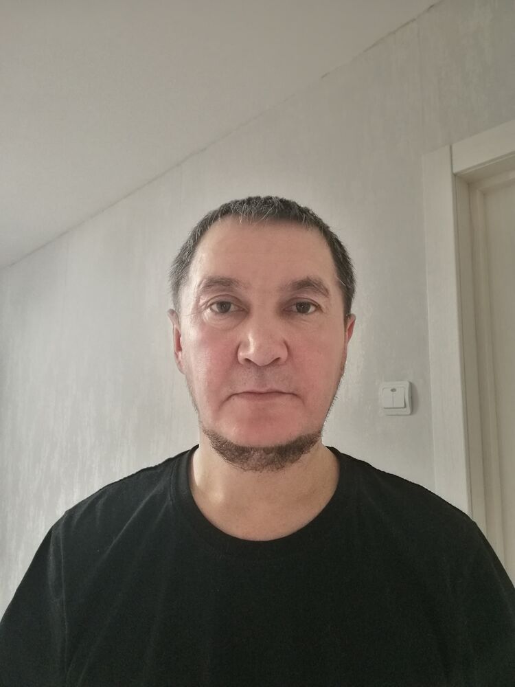  48840421  , 40 ,    
