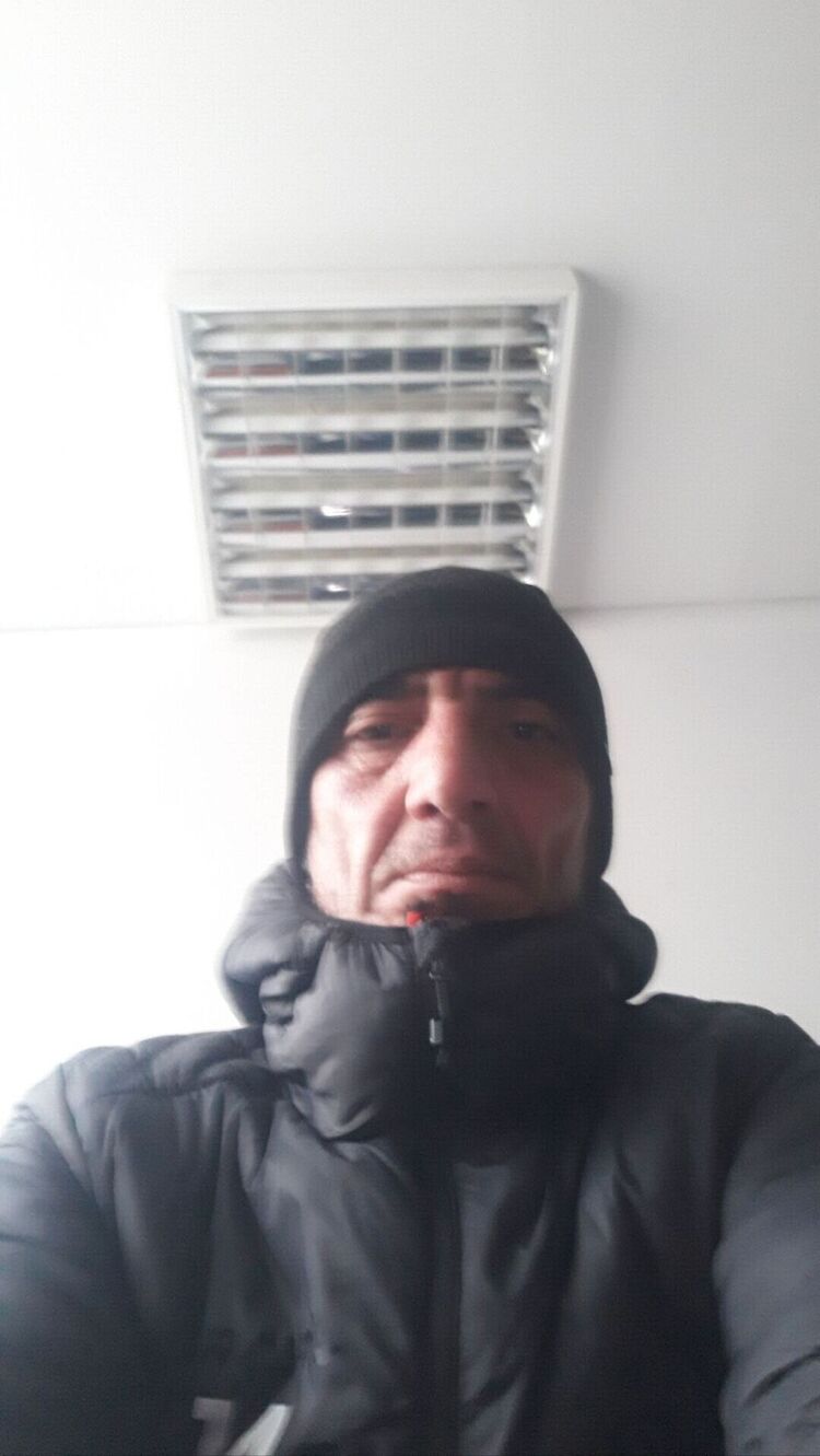  38675561  Nika, 45 ,    Adel
