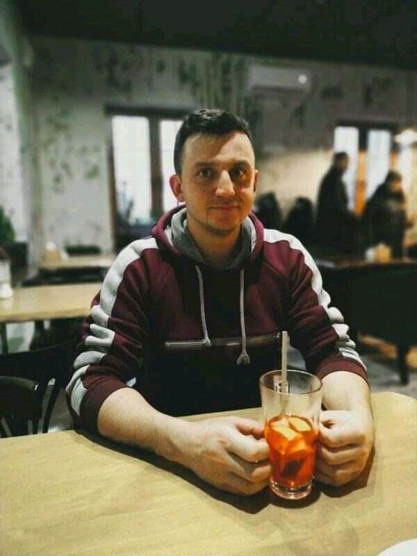 ���� 22586821 ������� ���������, 37 ���, ���� ���������� � Warszawa