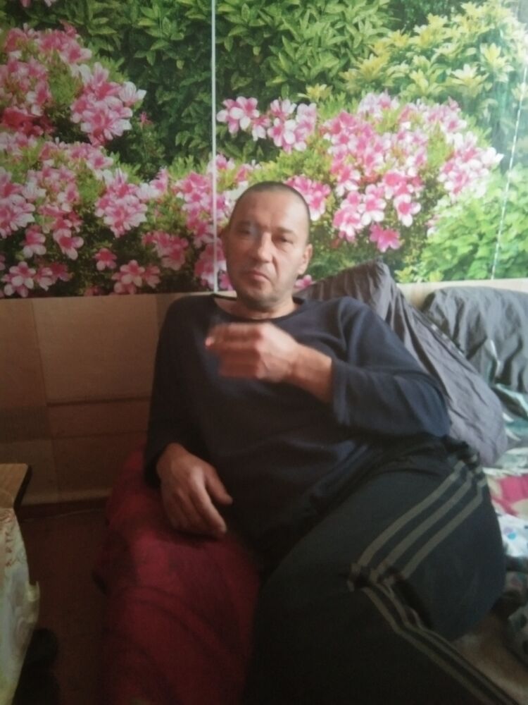 48811351  , 47 ,    