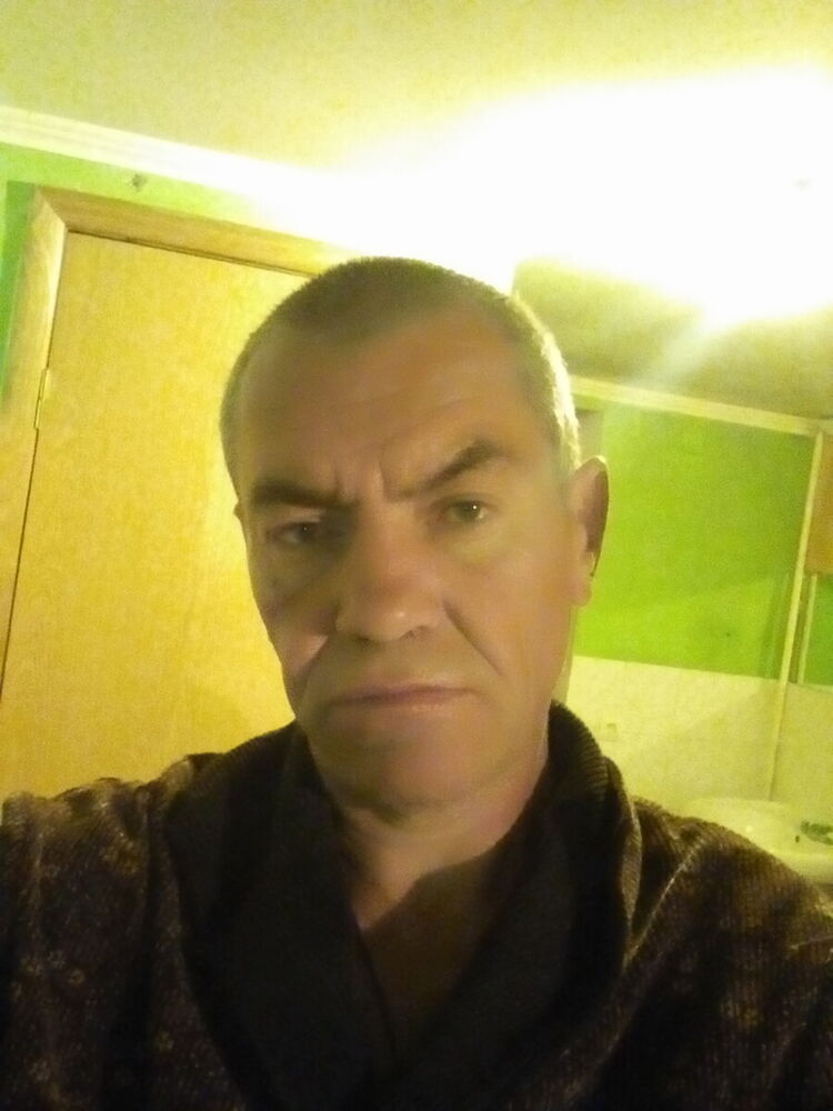 20864851  , 54 ,    