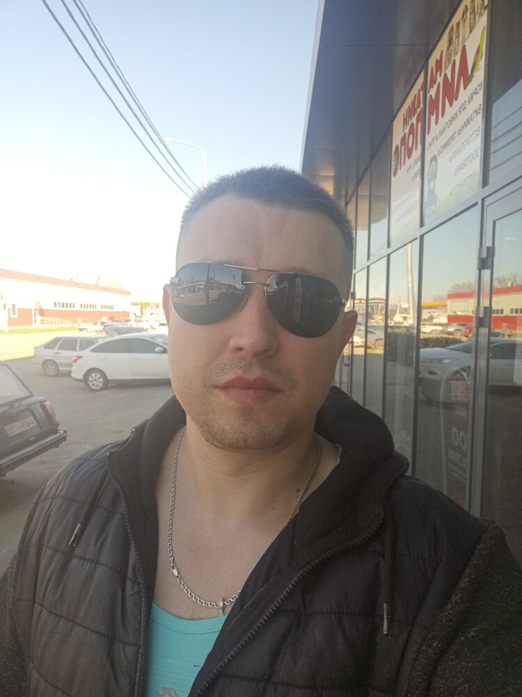  ,   GEORG, 32 ,   