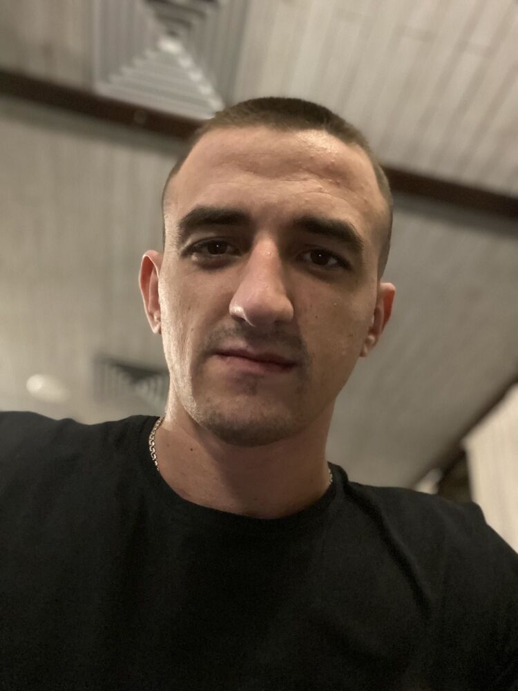  43535901  , 27 ,    