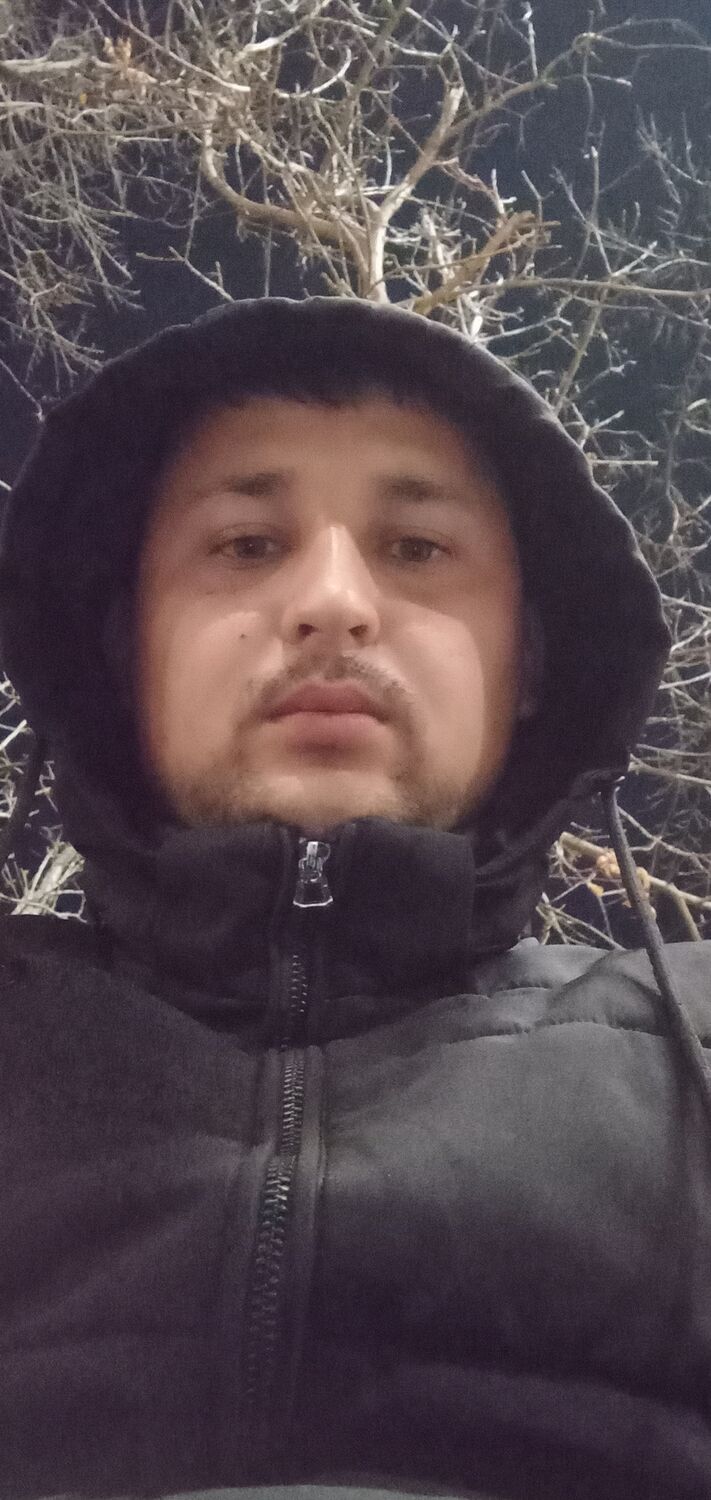  ,   Nodirbek, 28 ,   ,   