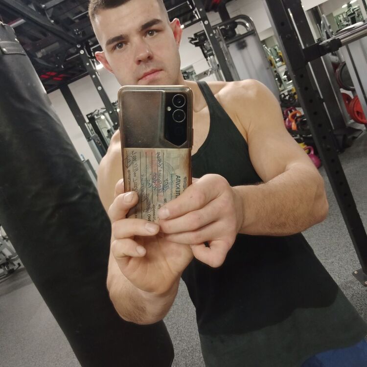 ���� 42407921 ������� ����, 33 ����, ���� ���������� � ������