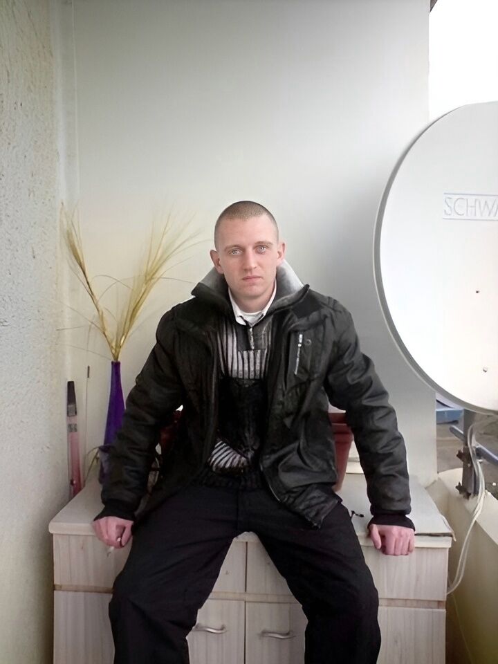  ,   Vitali, 41 ,   ,   
