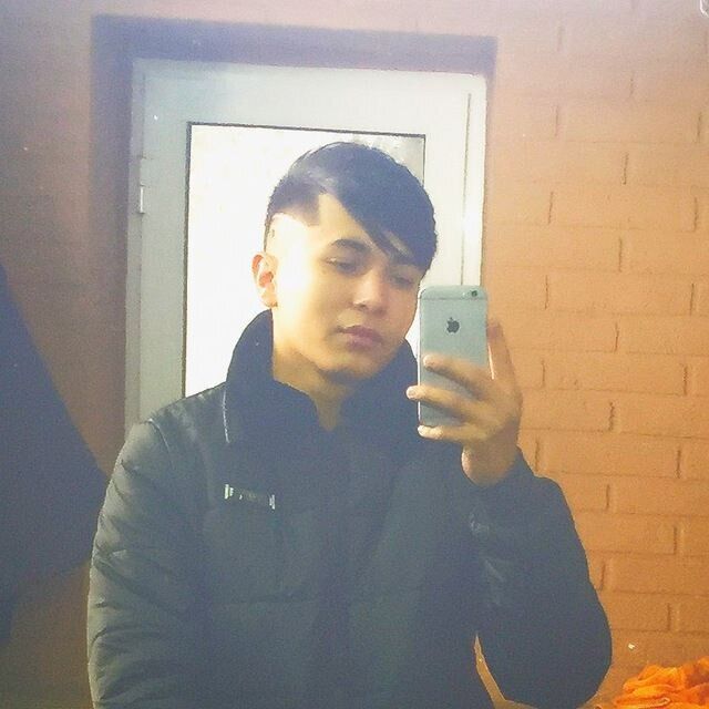  42613691  Hamid, 19 ,    